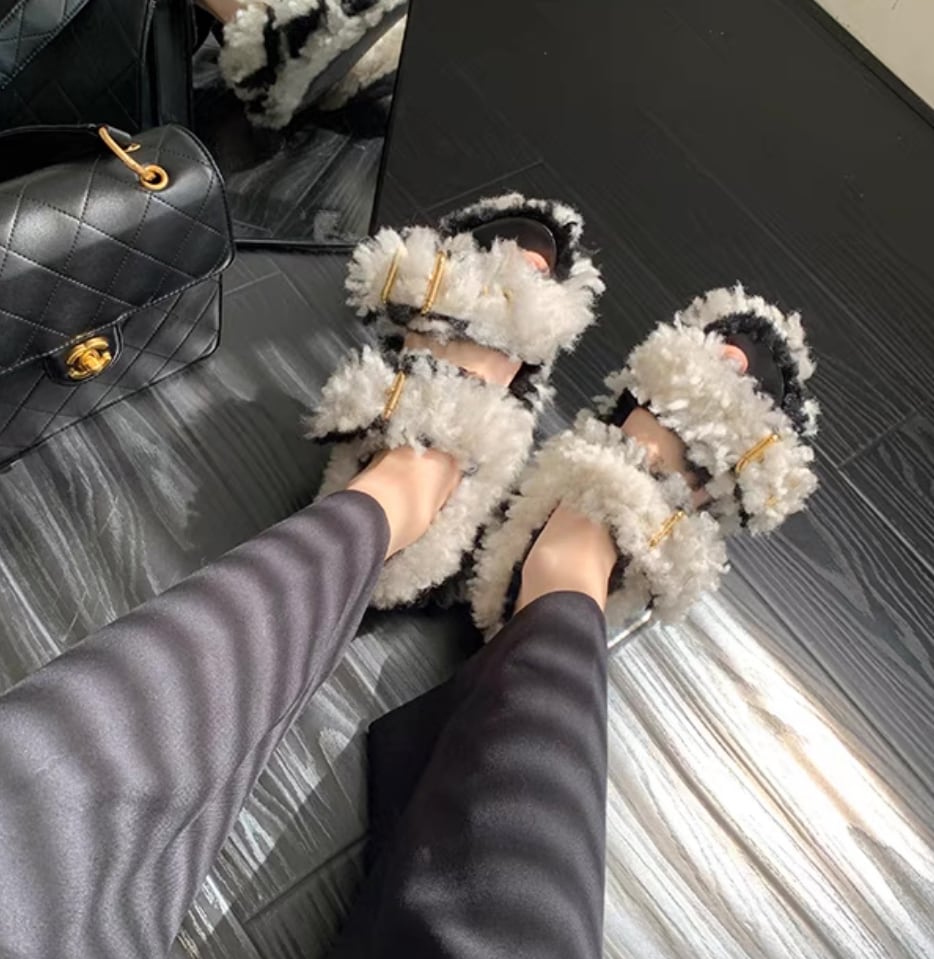 ◆予約◆スクエアダブルストラップボアサンダル(ご注文から1-2週間程でお届け)