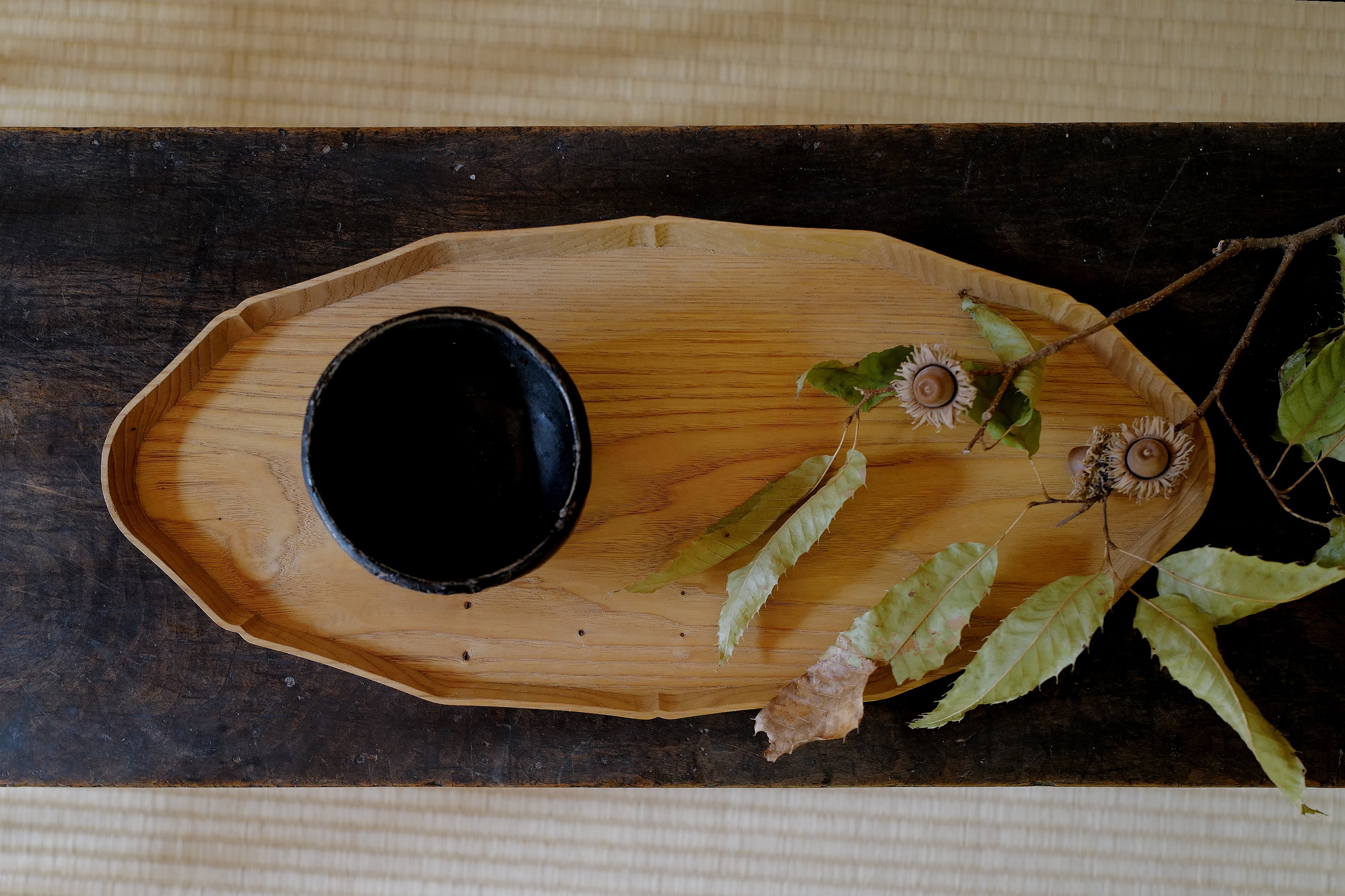 加藤良行 18.輪花オーバル盆大 | 陶屋なづな