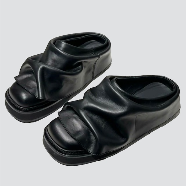Draped platform sabo A00180