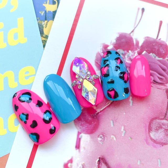 【送料無料】ネイルチップNo.42♡ネイル/韓国/アート/パーツ/カラフル/POP