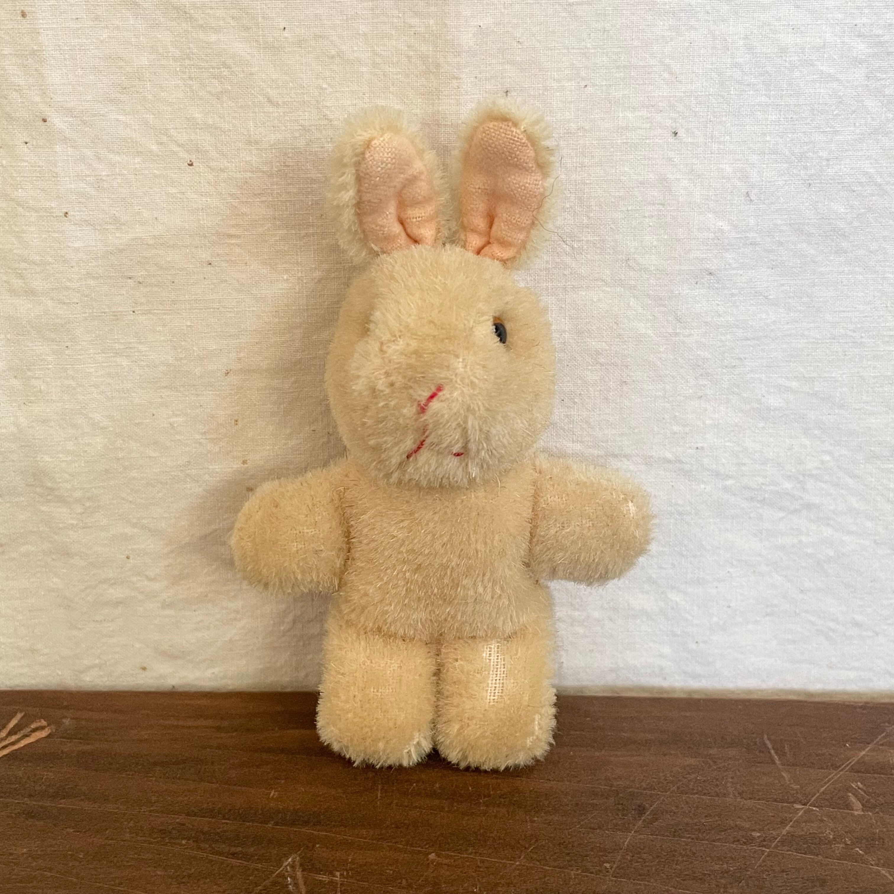 うさぎのちびぬいぐるみ