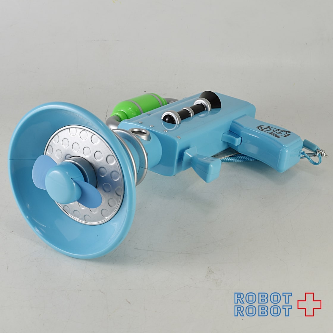 USJ ユニバーサルスタジオジャパン ミニオン おなら銃ファン | Pay ID