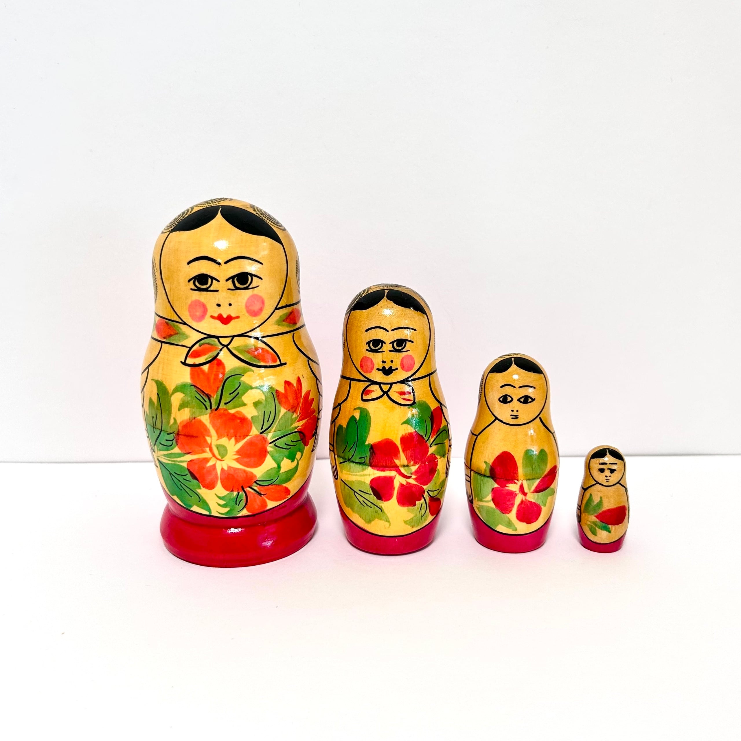 ビンテージ  ソ連 マトリョーシカ 13cm4ピース　セミョーノフ USSR