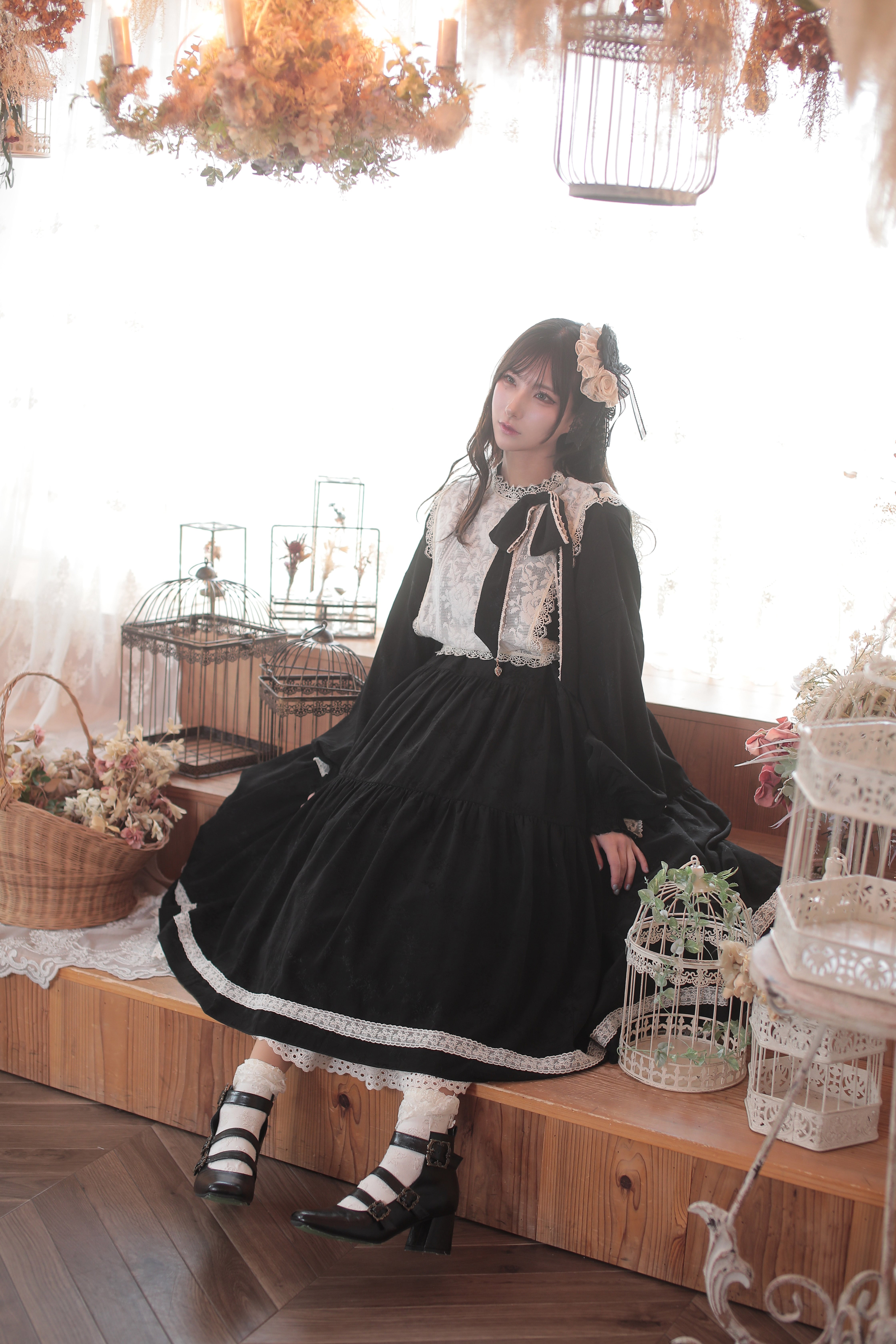 小夜啼鳥と薔薇 レーストップワンピース | HoshibakoWorks