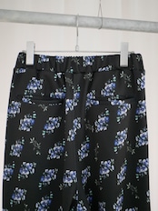 25aw 受注アイテム : RITSUKO KARITA - Louise flare hem pants〔louise〕Night garden