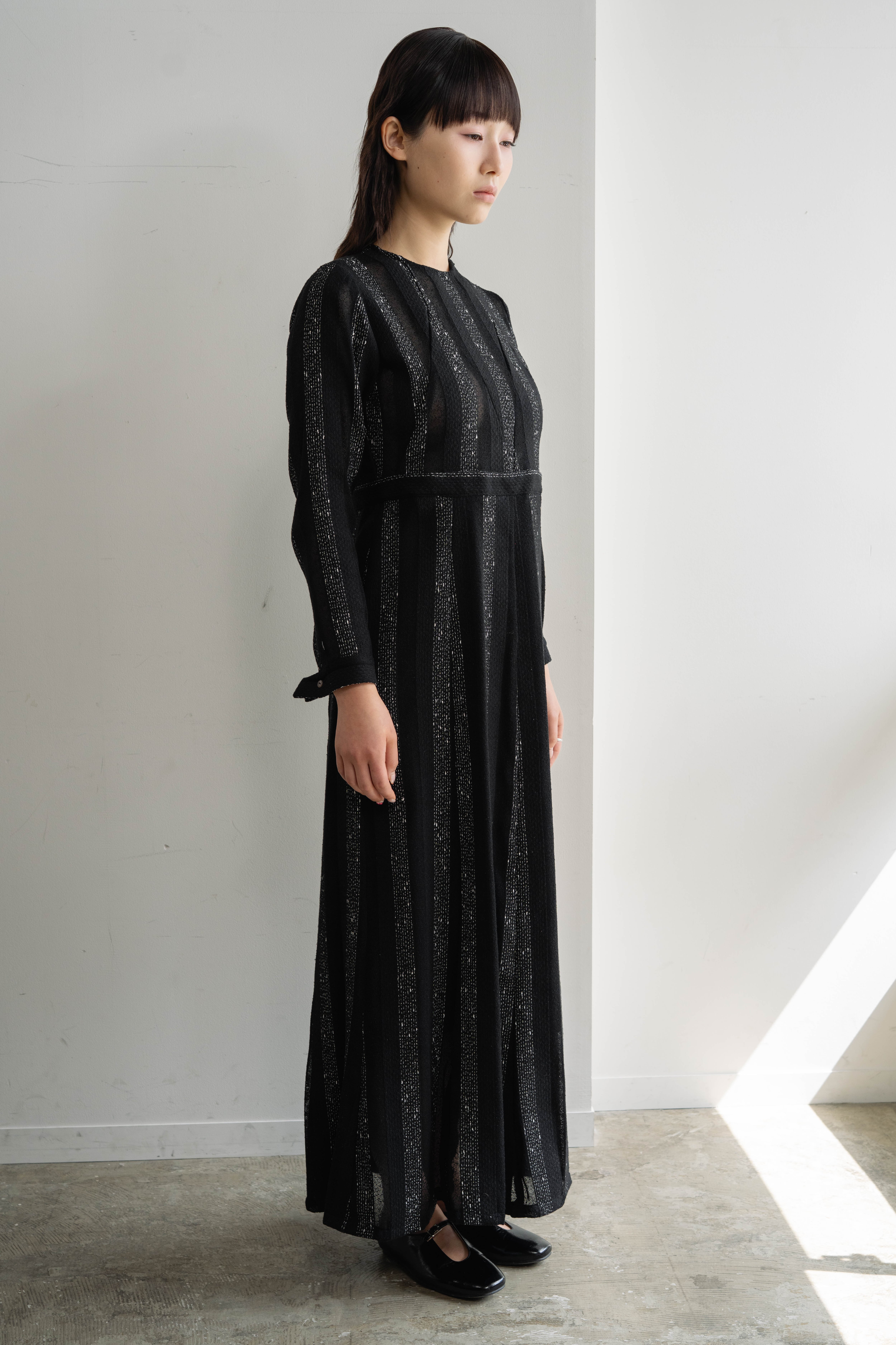 ワンピース ANNIK Deep u dress TWILL BLACK ワンピース | ANNIK