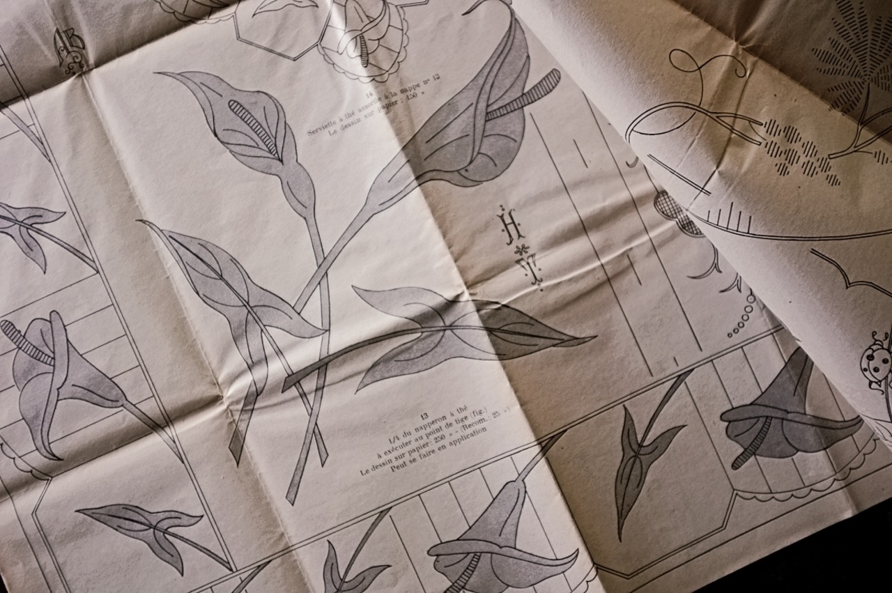55s フランス LE JOURNAL DES BRODEUSES 手芸と刺繍 新聞c アンティーク