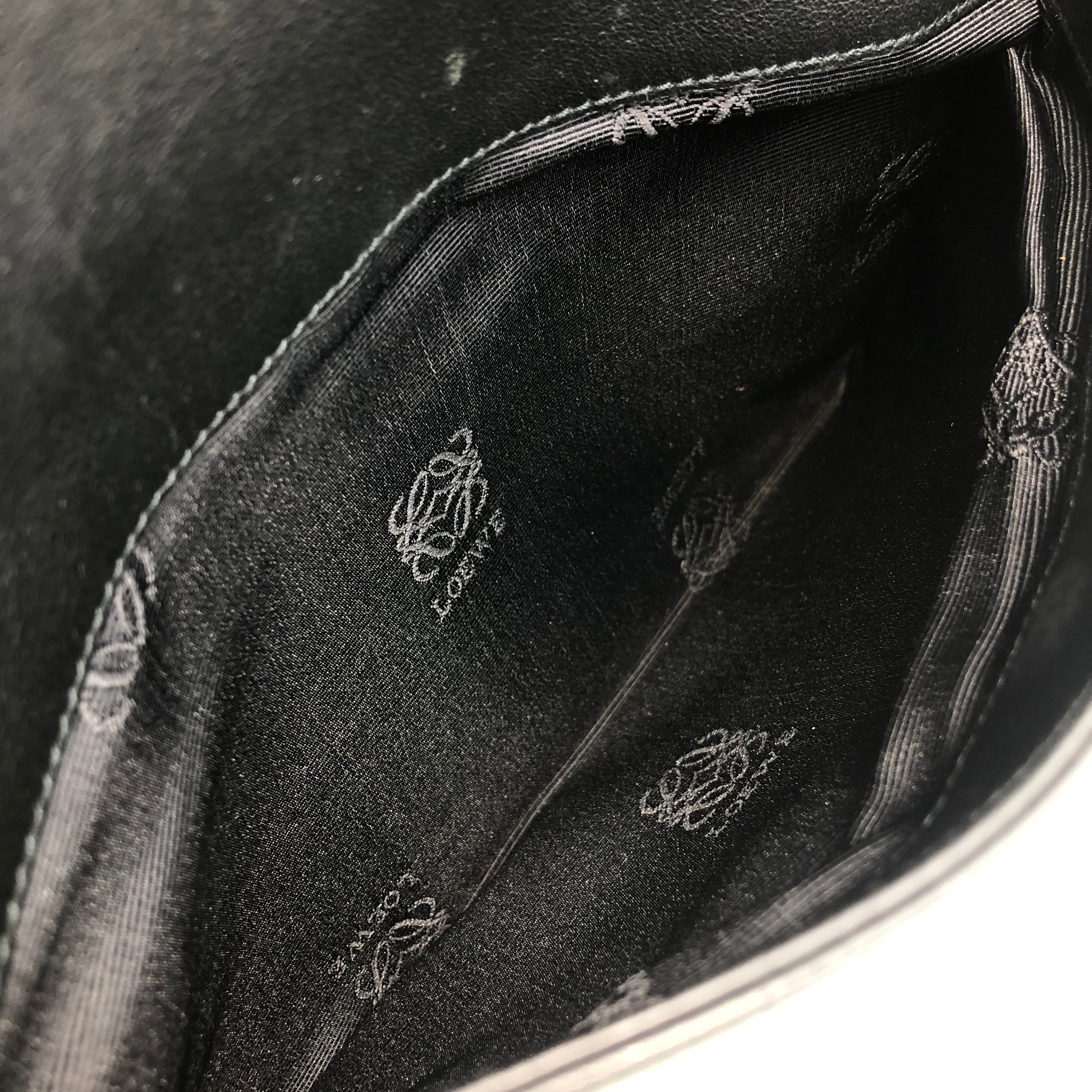 LOEWE ロエベ ショルダーバッグ ブラック アナグラム レザー vintage