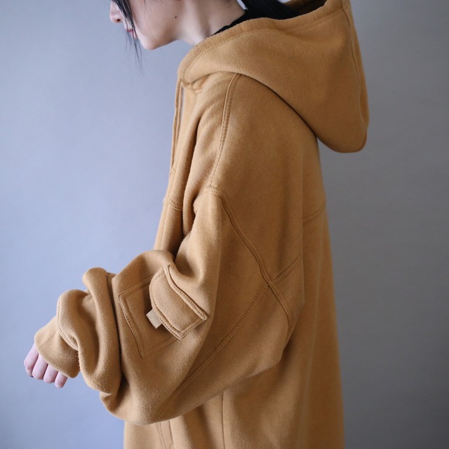 super over silhouette sleeve pocket design sweat parka