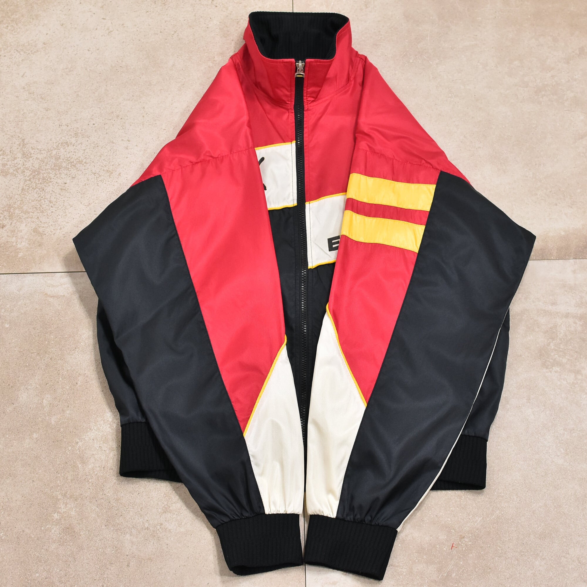 80s~ PUMA nylon track jkt | 古着屋 grin days memory 【公式 80s~ PUMA nylon track jkt | 古着屋 grin days memory 【公式