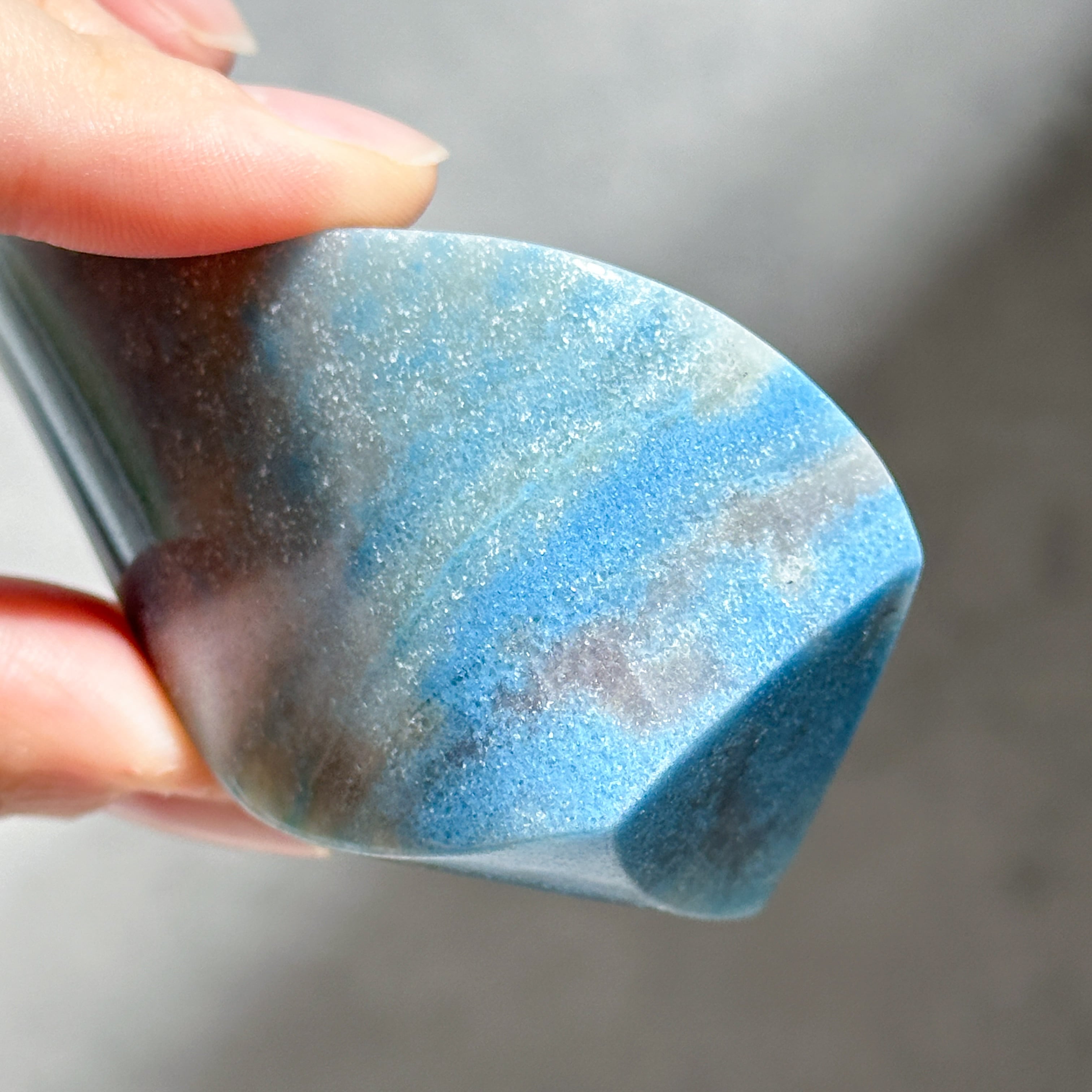 ケイスケ　トロレアイトピラミッド トロレアイトインクォーツ（トロール石）フレイム93◇ Trolleite