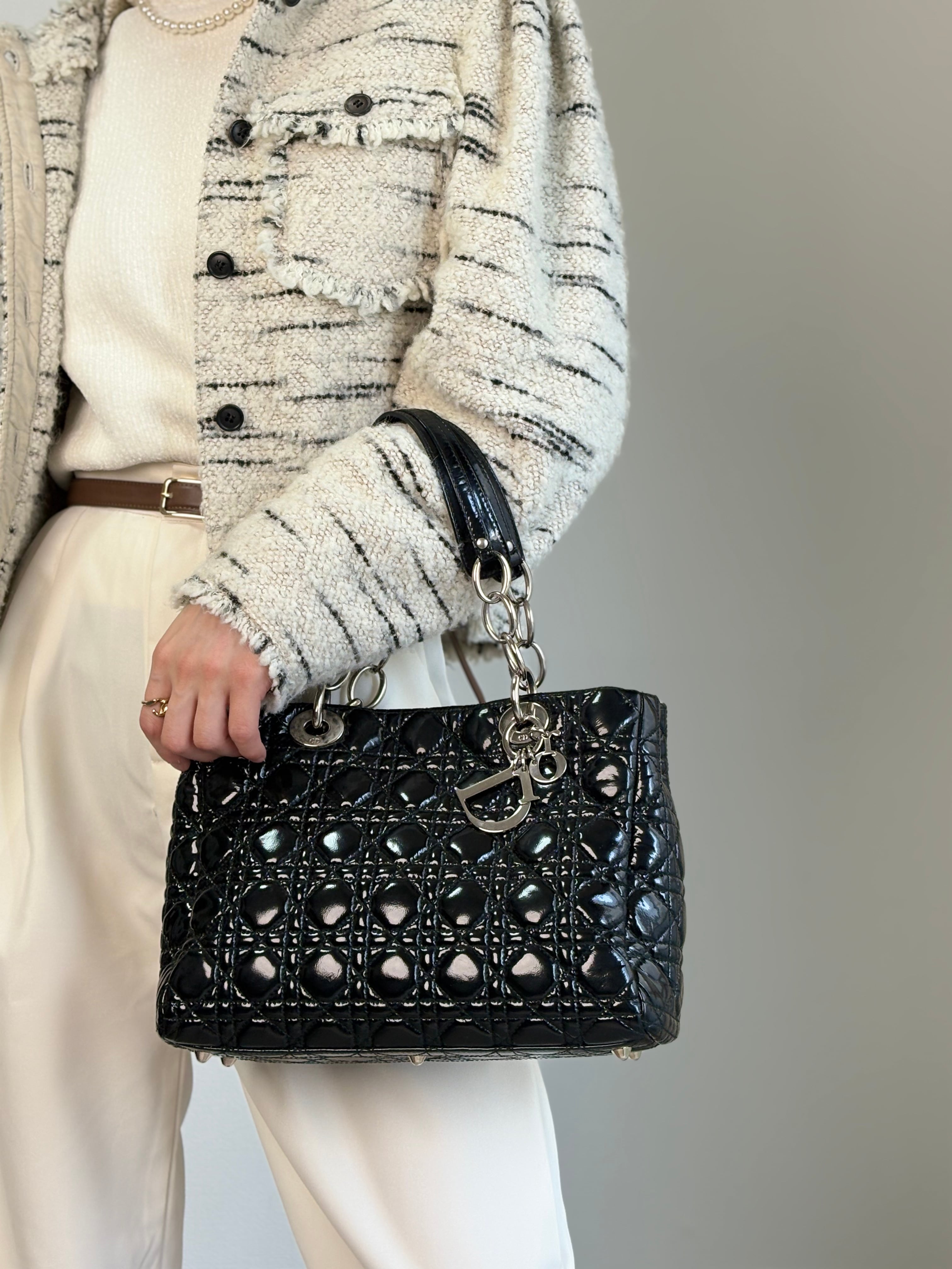 Christian Dior クリスチャン ディオール ハンドバッグ ブラック カナージュ エナメルレザー チェーン vintage ヴィンテージ オールド dthmxy