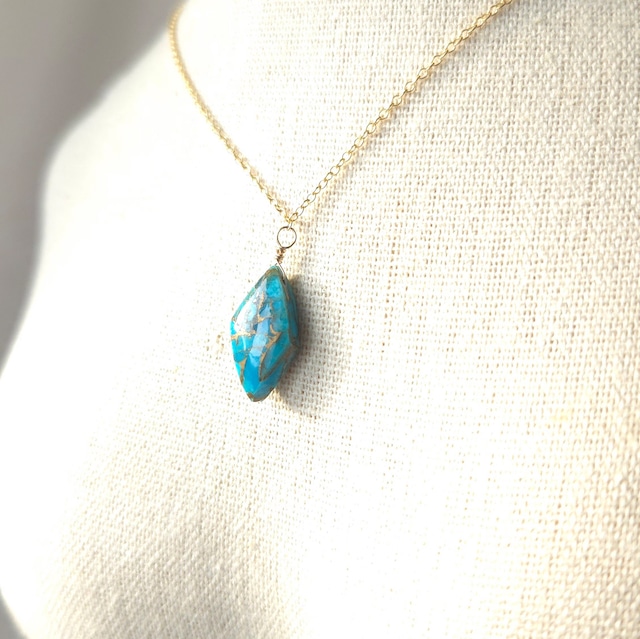 ～1歩を踏み出す勇気を与える～ 一粒天然石のアクセサリー 《evolution》シリーズ・【カッパーターコイズ・DEEP IMPACT】 《ネックレス》