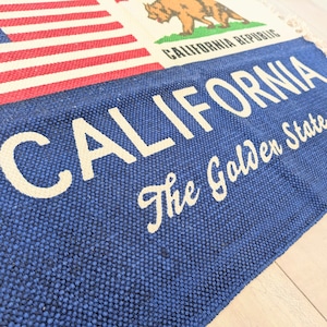 【 CALIFORNIA REPUBLIC ( カリフォルニア州 ) 】 カリフォルニア州旗デザイン / COTTON MAT / コットンマット/ Floor Mat / フロアマット〚アメリカン雑貨 アメトイ〛