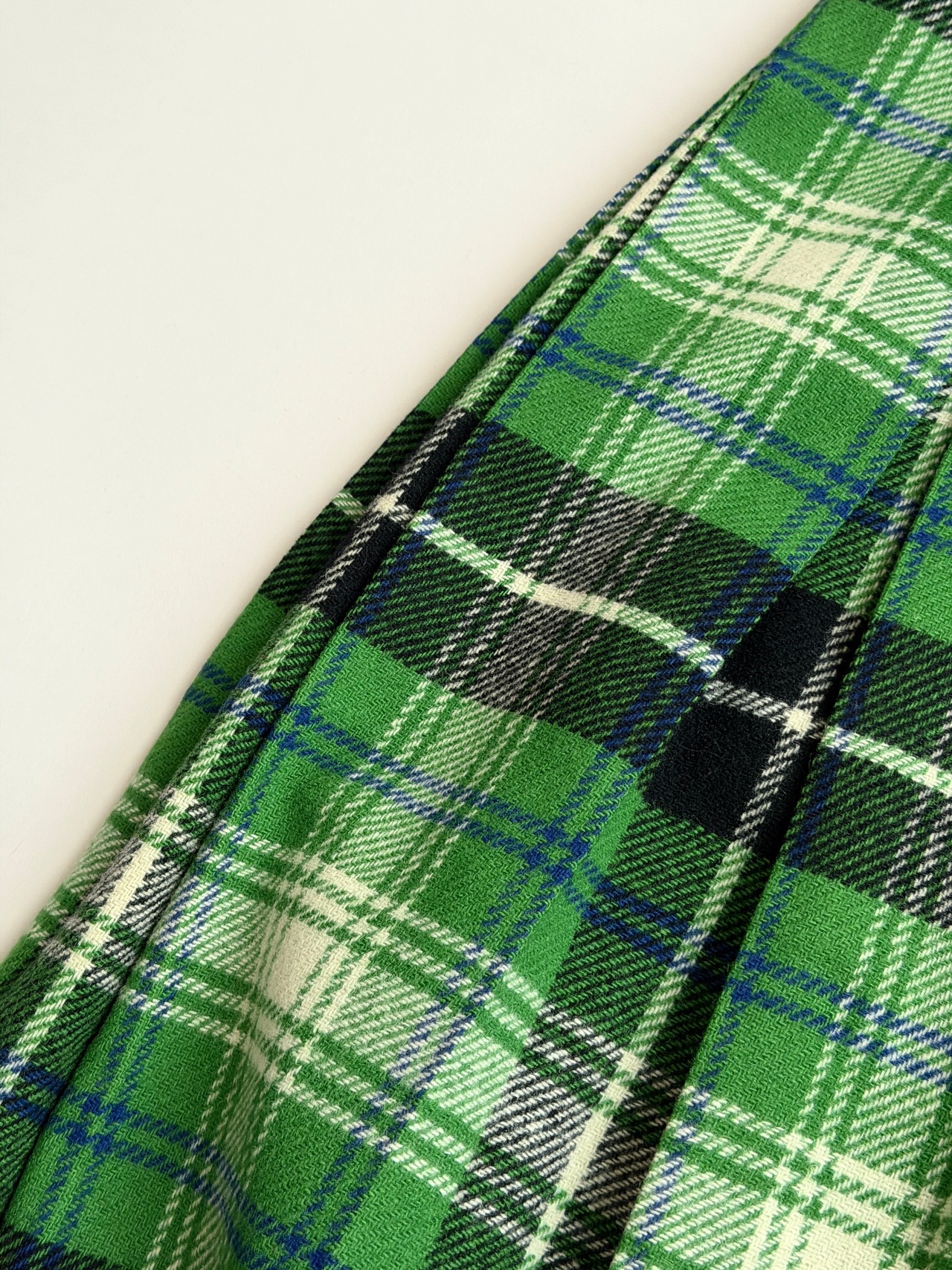 Wool plaid skirt - 3