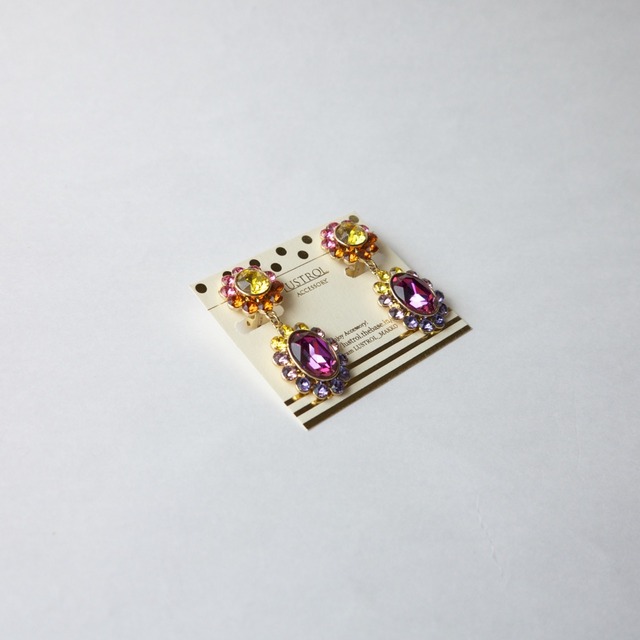 クリスタルビジューフラワーピアス／イヤリング