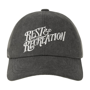 [Rest & Recreation] WAVE LOGO WASHING BALL CAP - CHARCOAL 正規韓国ブランド 韓国ファッション 韓国代行 rest&recreation レストアンドレクリエーション restrecreation