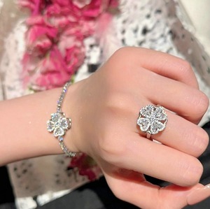 【即納】スパークルクローバーリング