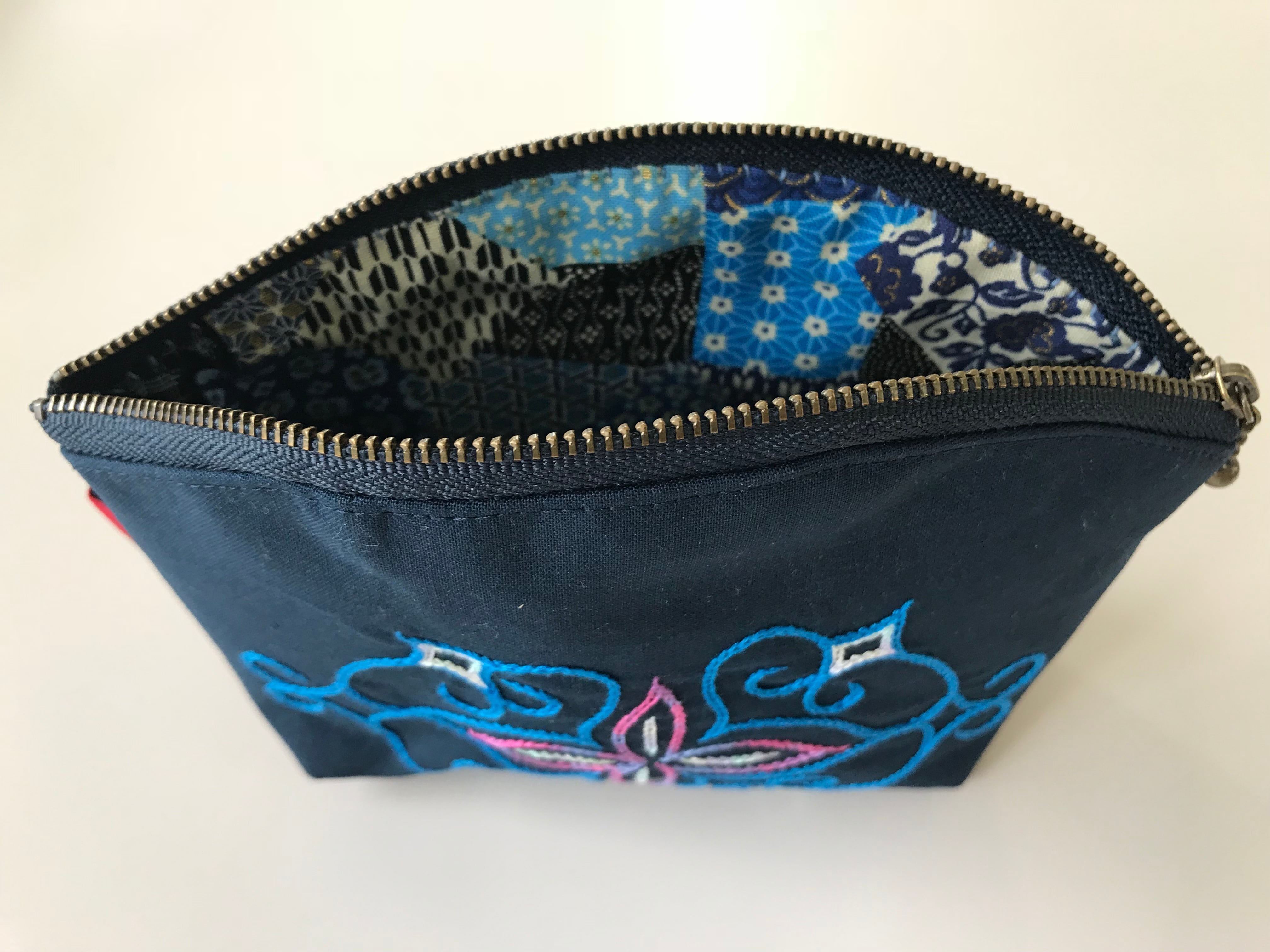 ポーチ(大) pouch(L) 【さっぽろアイヌクラフト】 | Sapporo Ainu Crafts