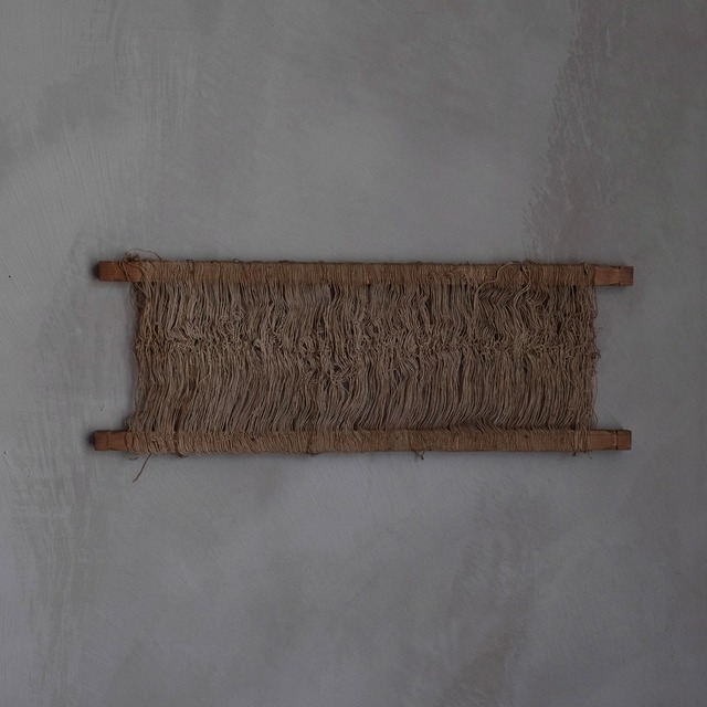 Thread heddle
