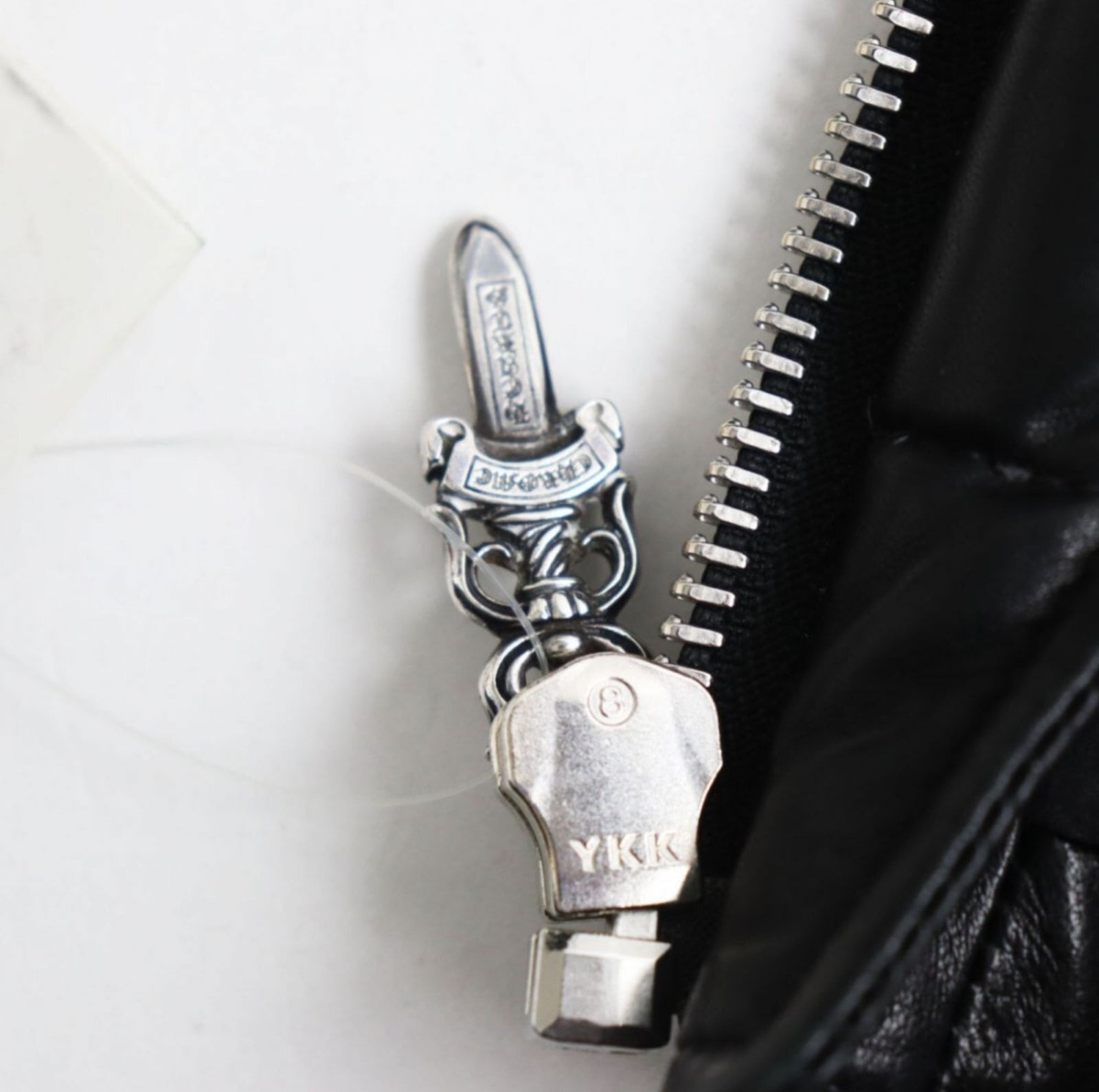 CHROME HEARTS クロムハーツ ラムレザー ダガージップ ダブル