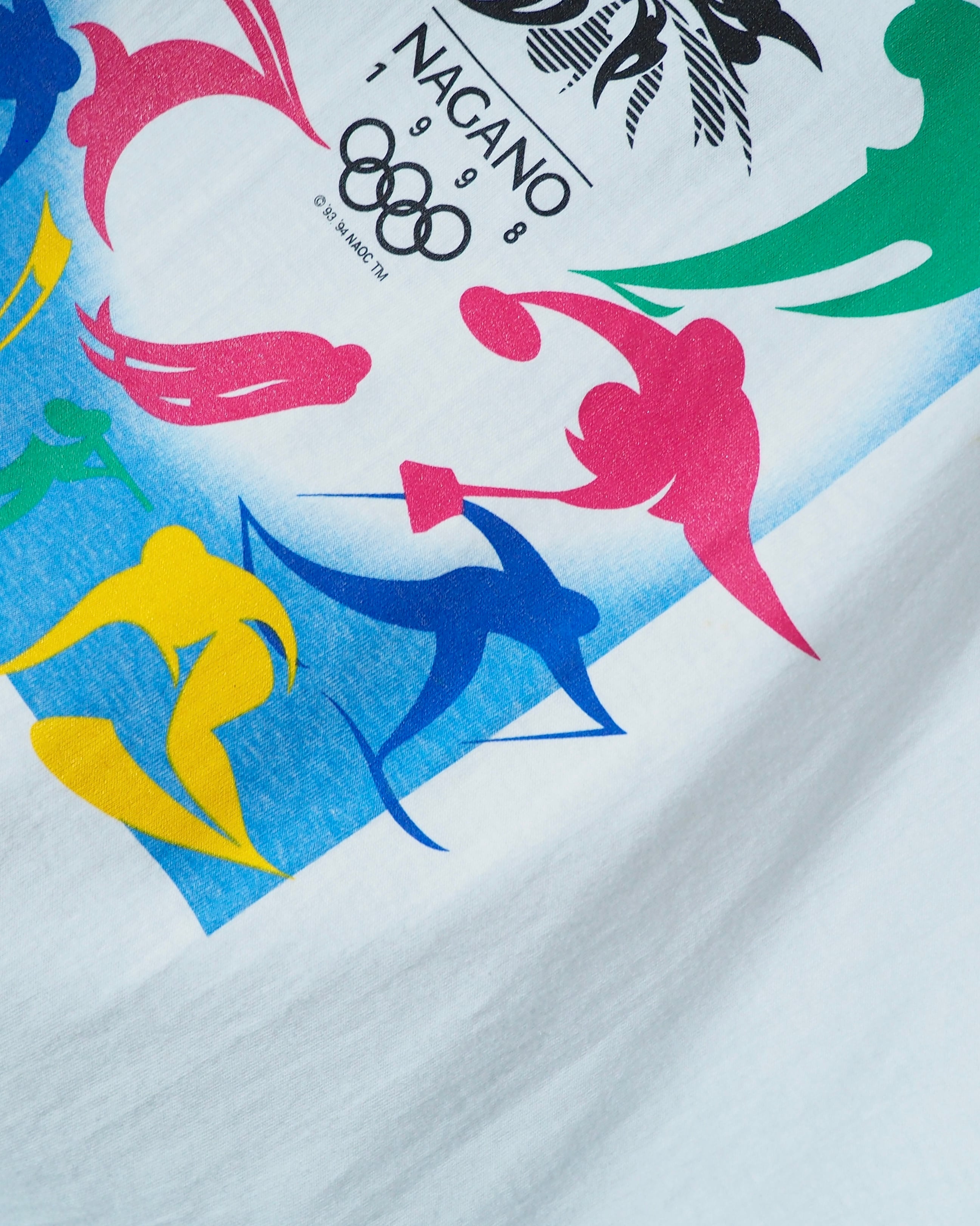 1990s " 珍品 - NAGANO Olympic " Graphic Printed vintage SS Tee