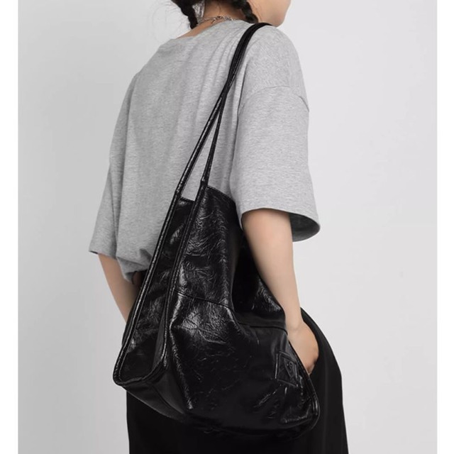 Minimal faux leather tote bag C1357