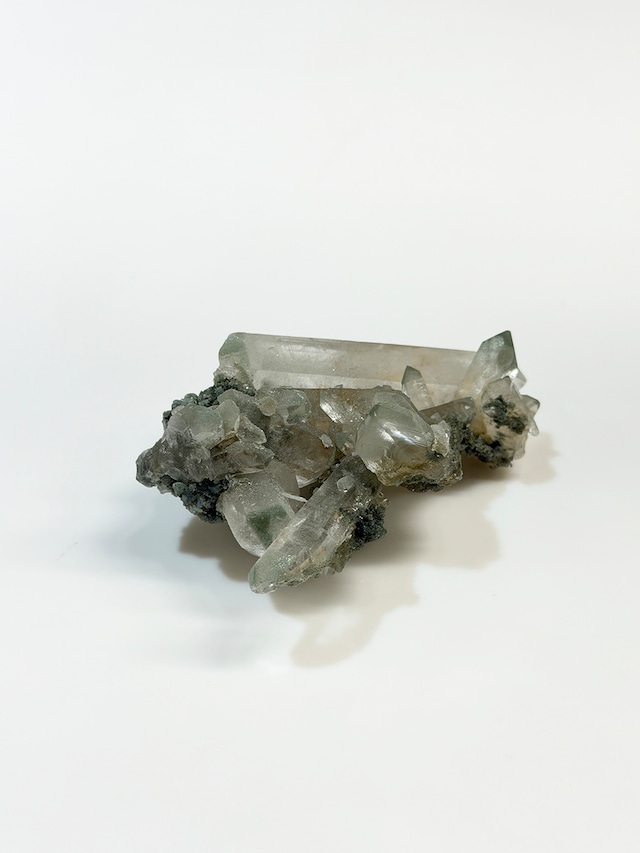 クォーツクラスター×クローライト【ML-0160】インド マニハール