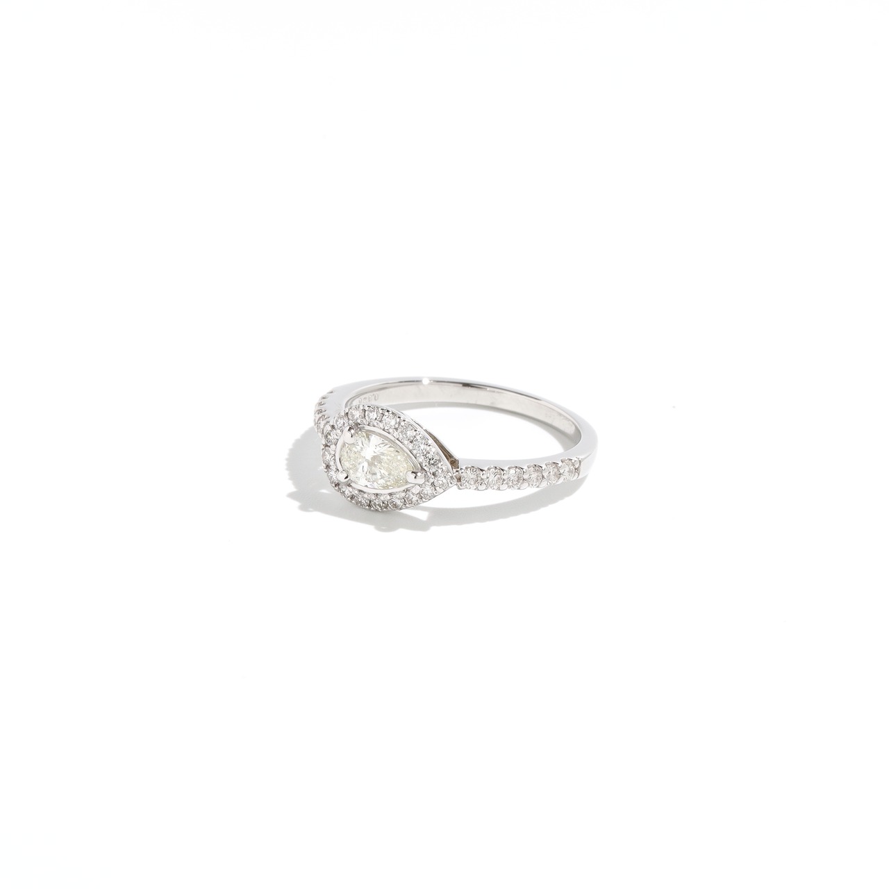 ダイヤモンド デザイン リング SI1 pt950 / 0.326ct / 0.320ct