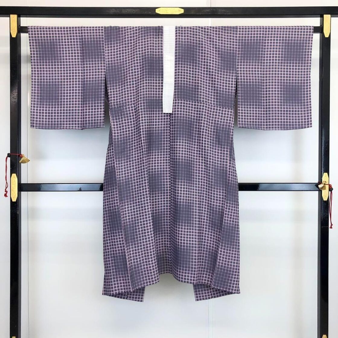 長襦袢 単衣 格子柄 鳩羽色 半衿付 J-216 | Pay ID 