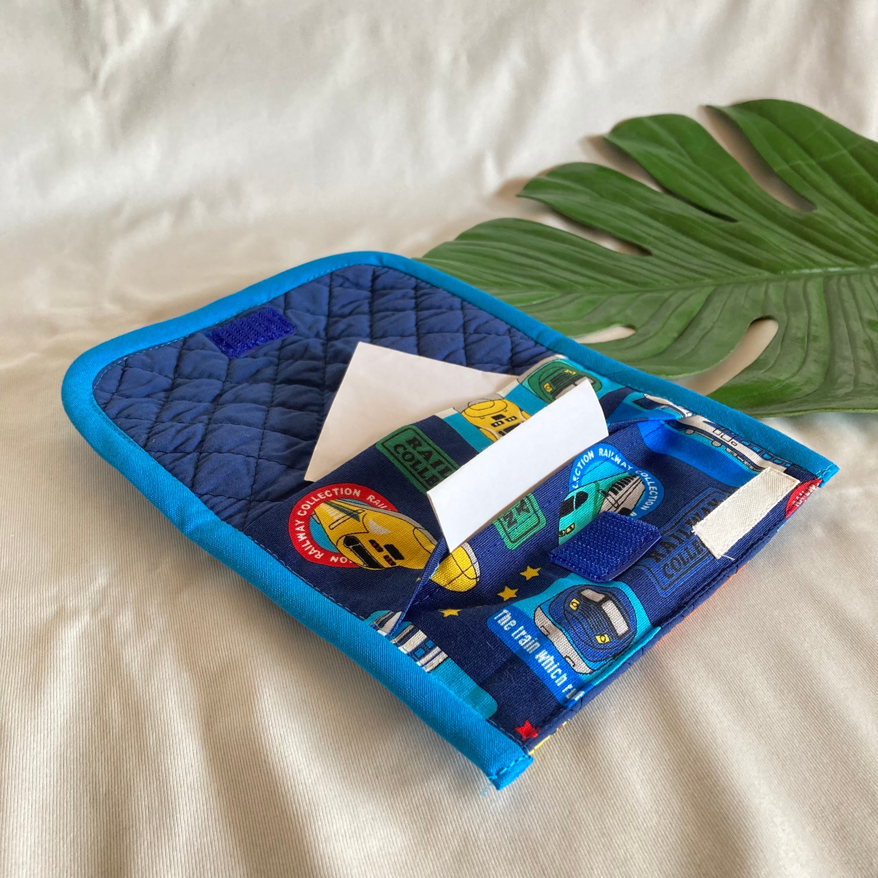 オーダーOK】移動ポケットはやぶさ新幹線ドクターイエロー電車☆マスク