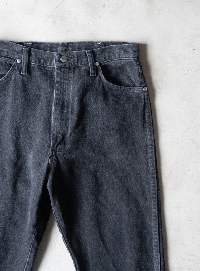 "Wrangler" 1990s Black denim cut-off pants