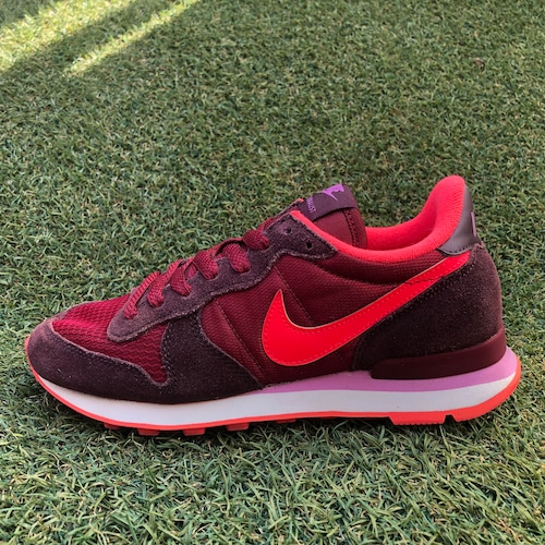 NIKE INTERNATIONALIST ナイキ インターナショナリスト H415