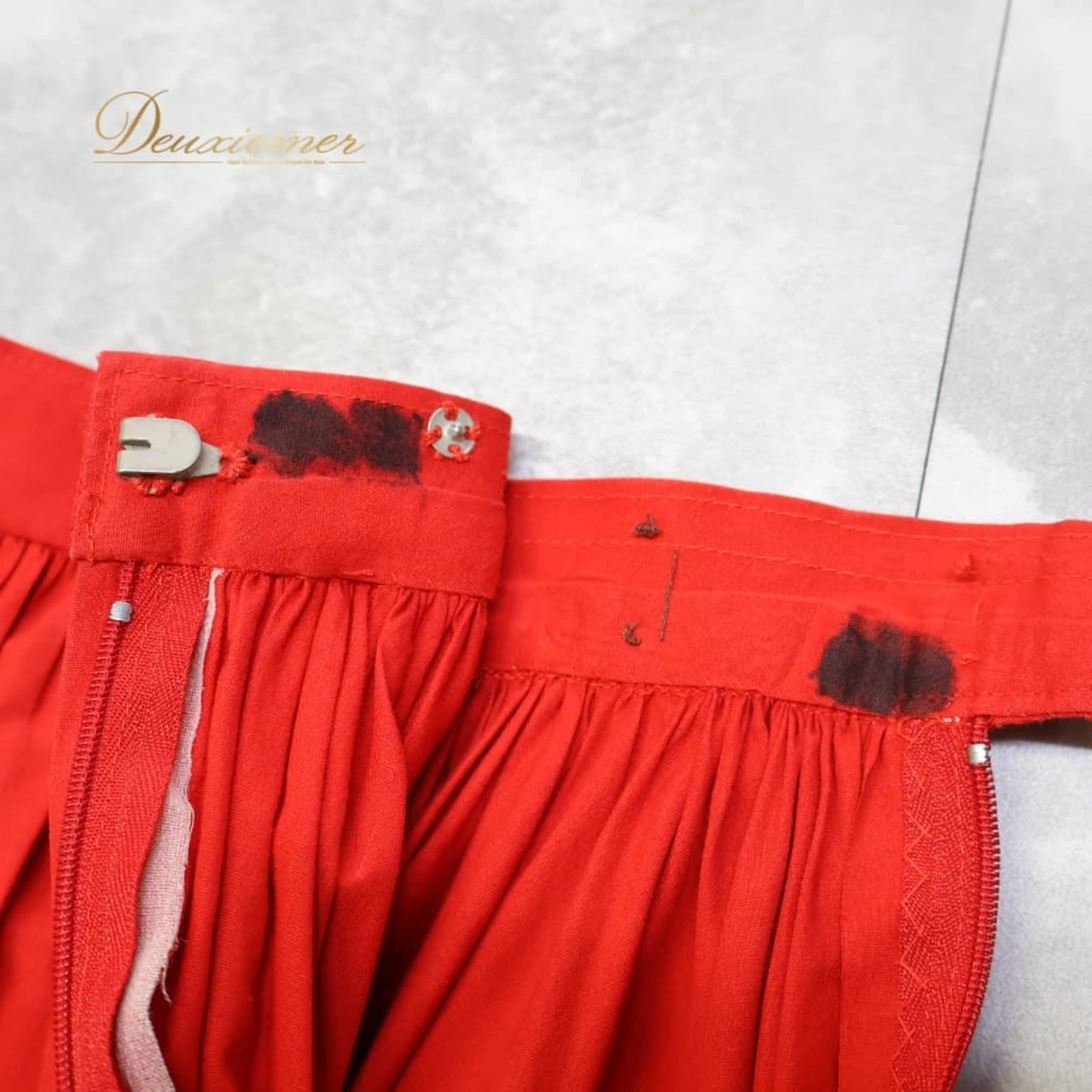 フォークダンス 衣装 スカート レッド系 チロリアン チロリアン カントリー リボン 赤 白 青 水色 黄 緑 ボリューム ダンス衣装 鮮やか イベント 練習 レッスン おしゃれ ホワイト系 ピンク系 ブルー系 グリーン系 イエロー系