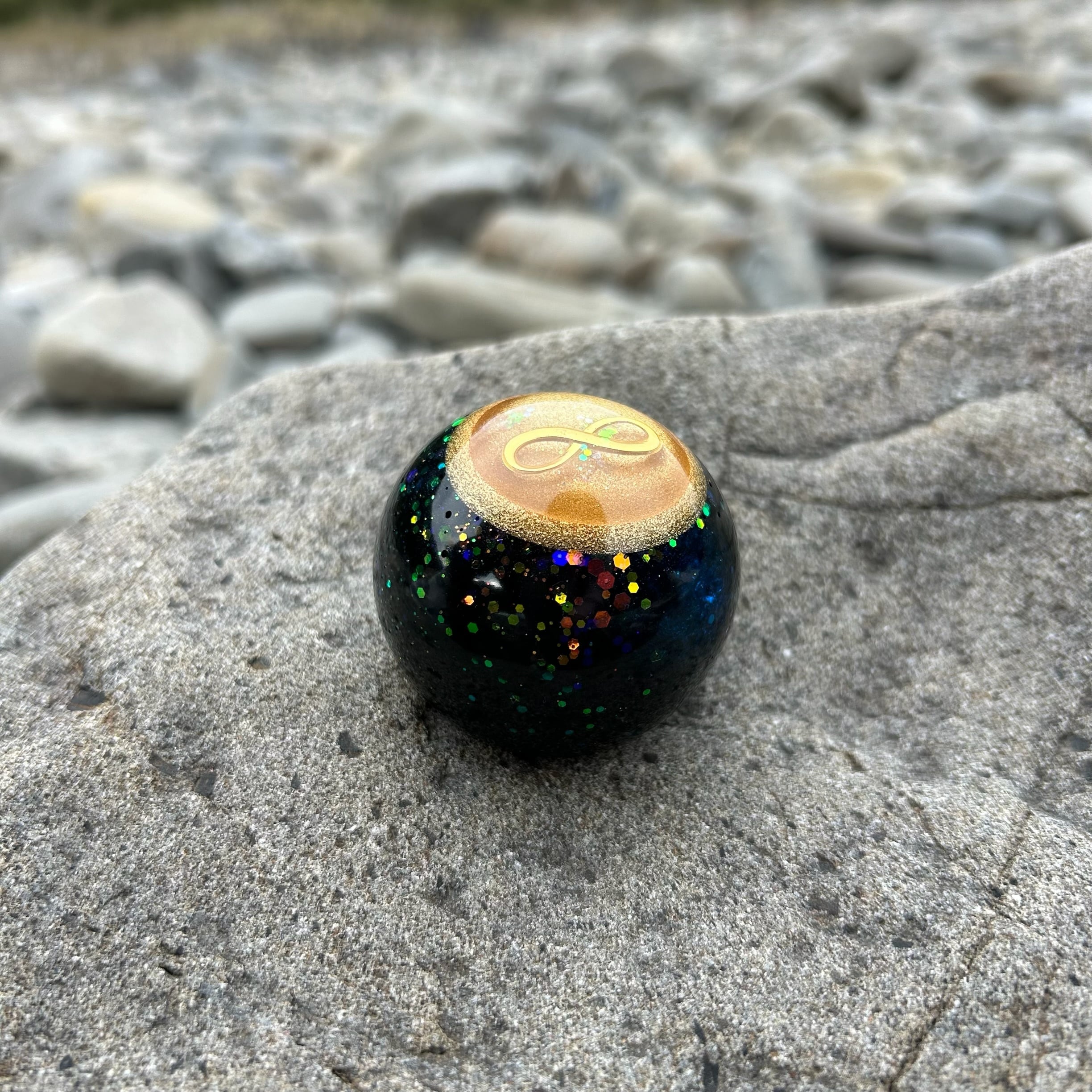 【金黒龍】龍の宝玉オルゴナイト(中玉)