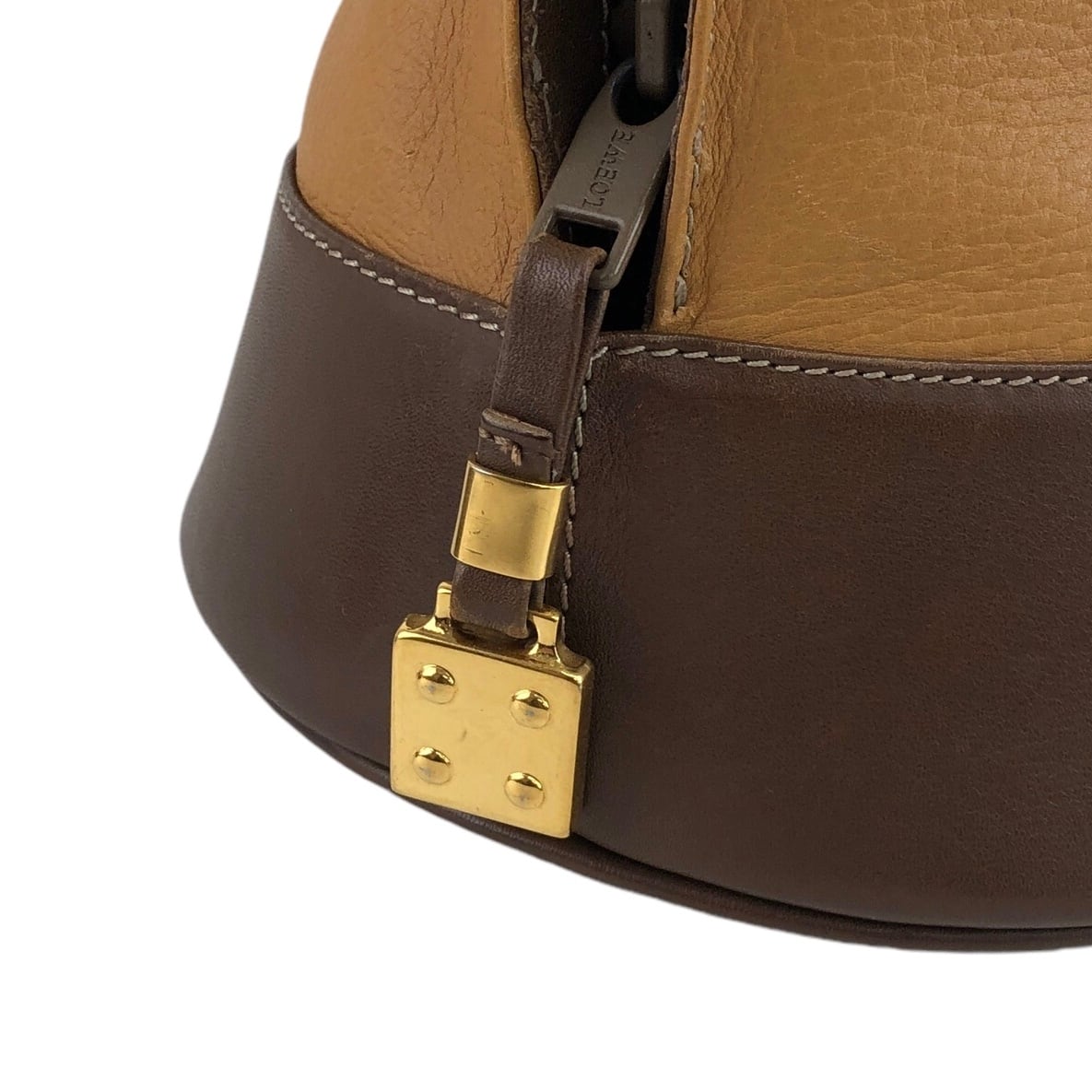 希少✨美品✨LOEWE ショルダーバッグ　アナグラム　ヴィンテージ　2way LOEWE ロエベ アナグラム フロントロック レザー 2WAY