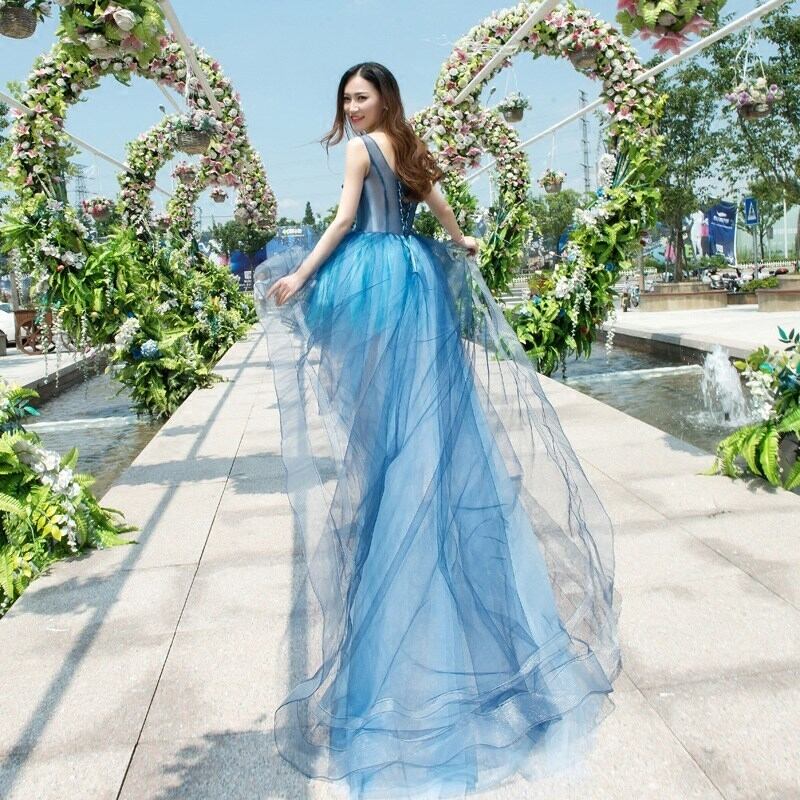 後ろロング ミニ丈パーティードレス 水色 青 結婚式 二次会 後ろロング ミニ丈パーティードレス 水色 青 結婚式 二次会