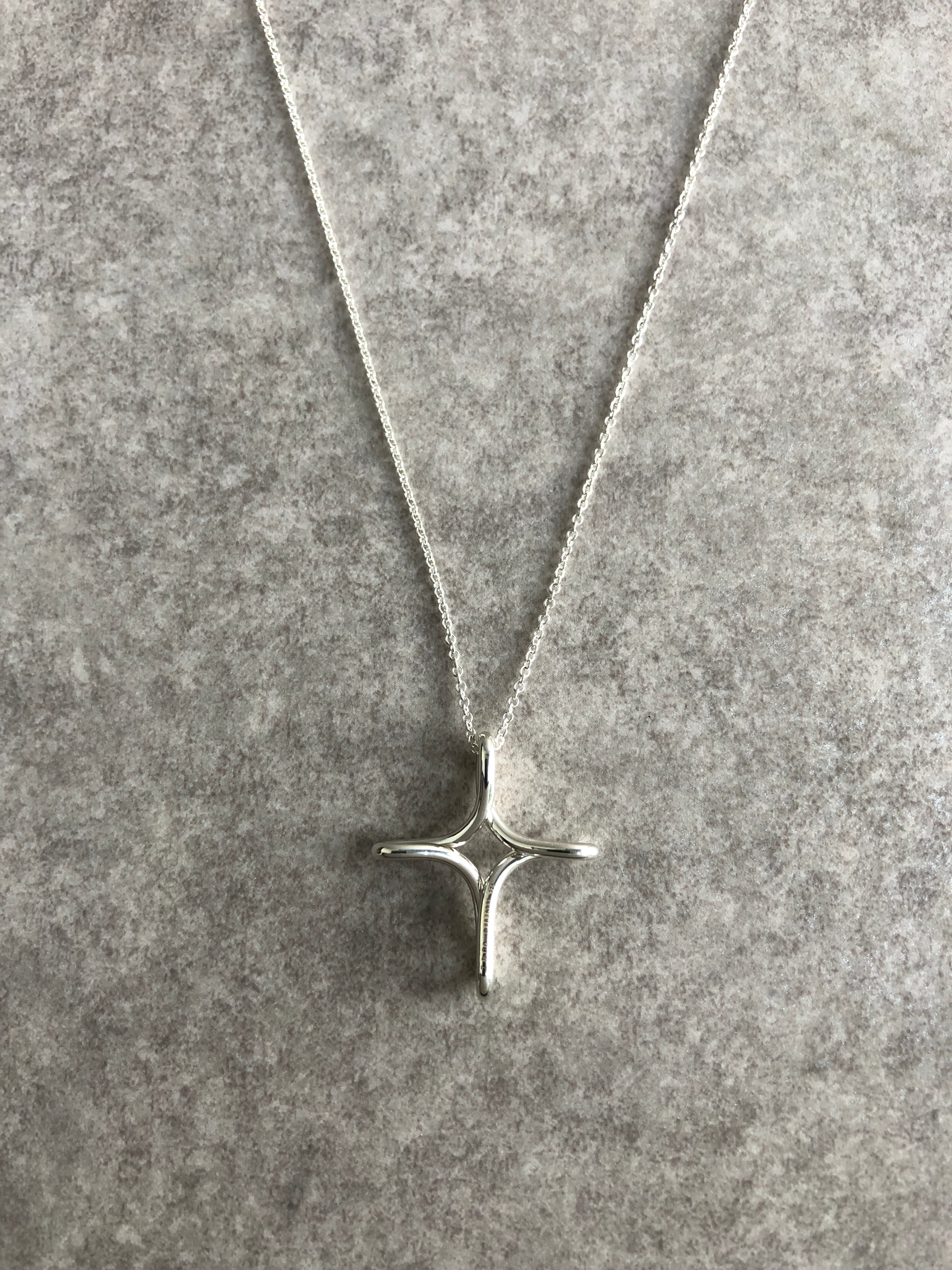 Tiffany & Co. ティファニー ネックレス シルバー オープンクロス 925