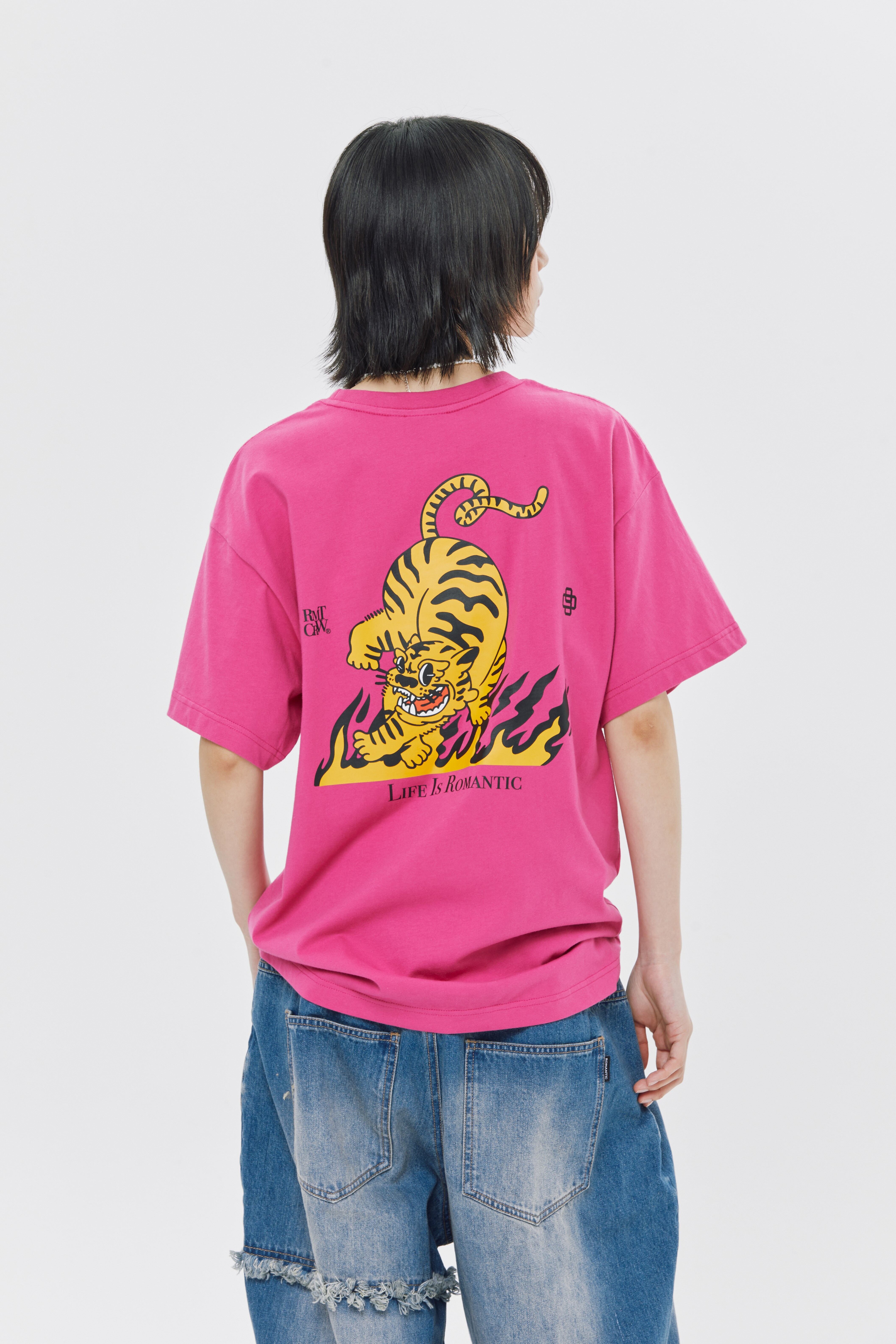 ROMANTIC CROWN★Unisex★ BLAZE REEL TIGER TEE SHIRT♪ BLAZE REEL TIGER TEE SHIRT_PINK | ROMANTIC CROWN