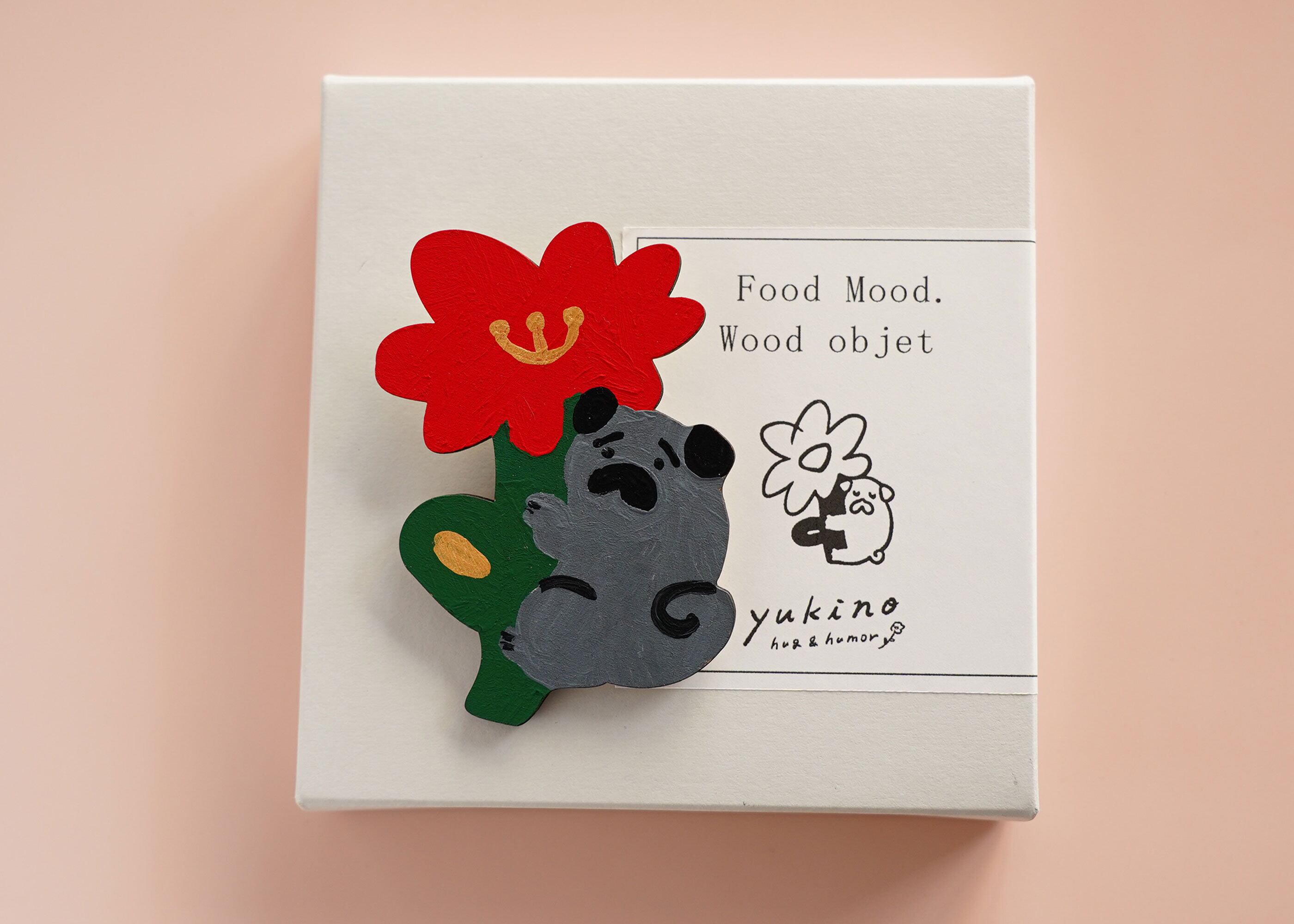 wood objet 原画 小「Bloom赤黒パグ」