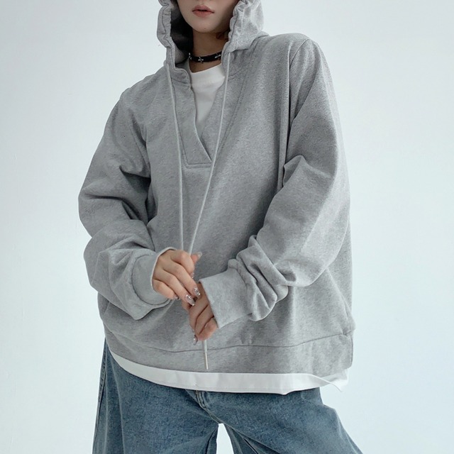 v-neck fake two-piece hoodie　Vネックフェイクツーピースフーディー　J0731