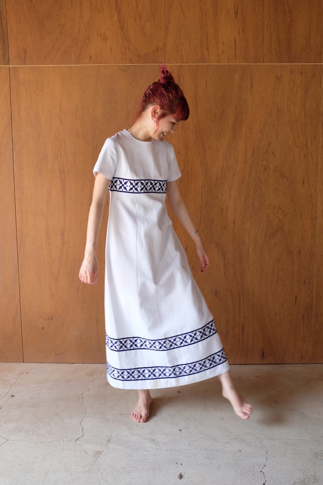 [vintage] vintage embroidery dress