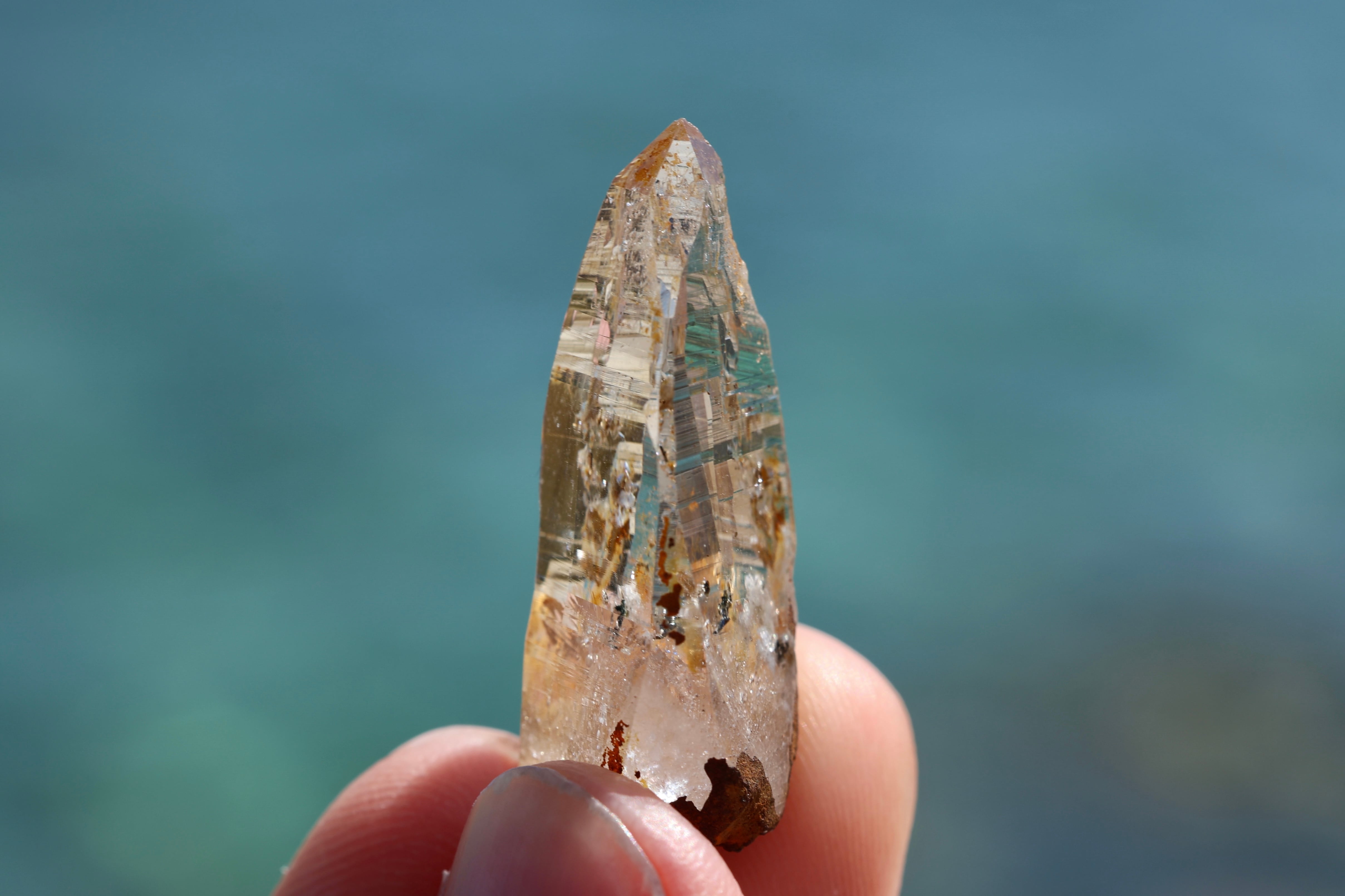 ヒマラヤ水晶 ガネーシュヒマール産 | 石垣島の夜光貝アクセサリーと