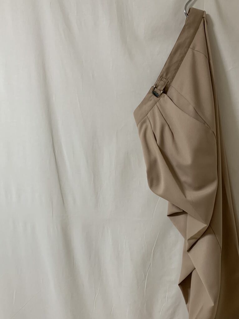 1980~90's Wide Tapered Silhouette Tuck Slacks