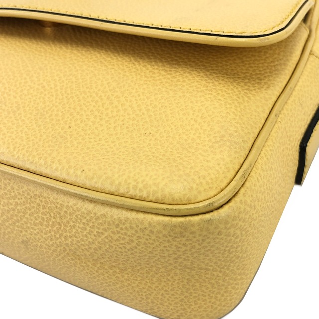 CELINE セリーヌ　マンテル　エンボスレザー　フロントポケット　ショルダーバッグ　イエロー　vintage　ヴィンテージ　オールドセリーヌ　jw7w6h