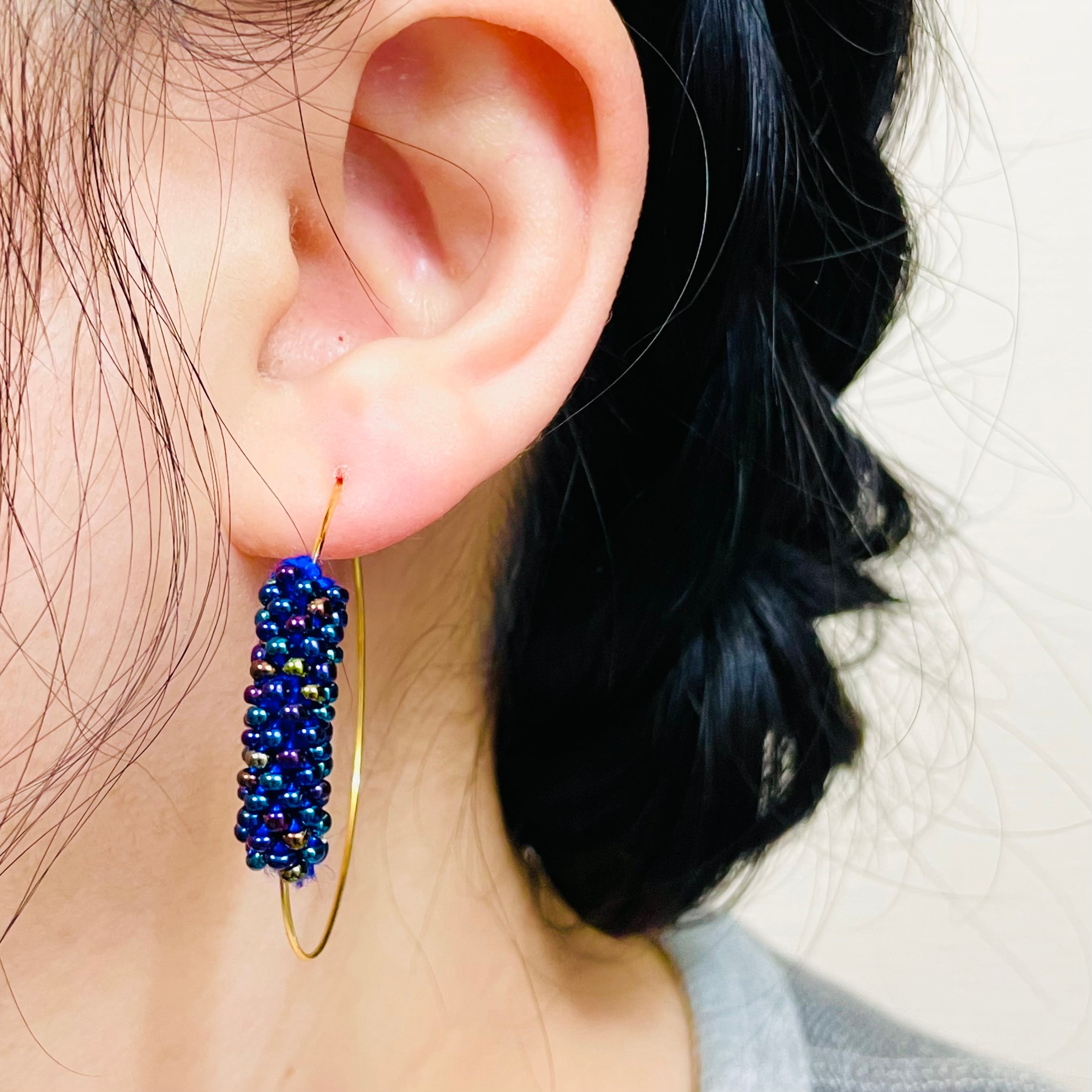 つぶつぶチェコビーズクロッシェフープ ピアス／イヤリング