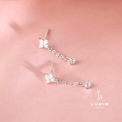 シャイニーフラワージルコニアピアス