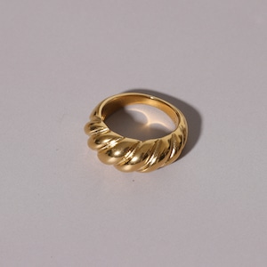 316L Croissant Ring