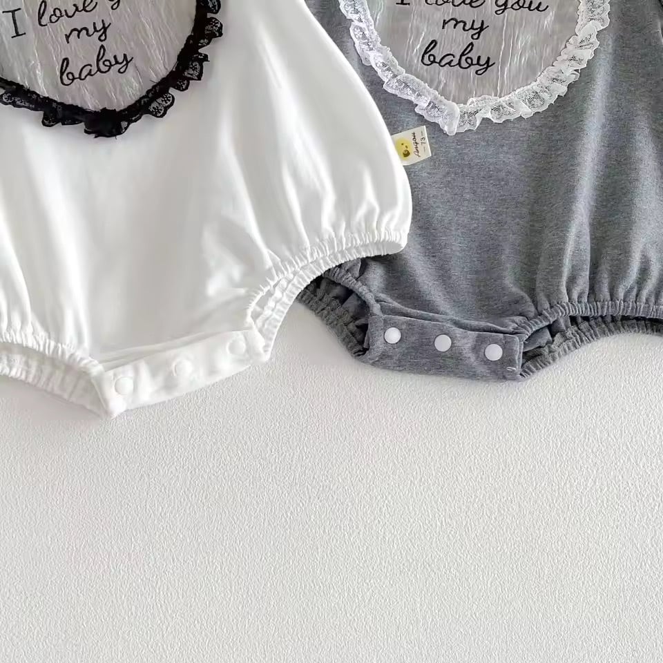 レースハートフリルショルダーロンパース