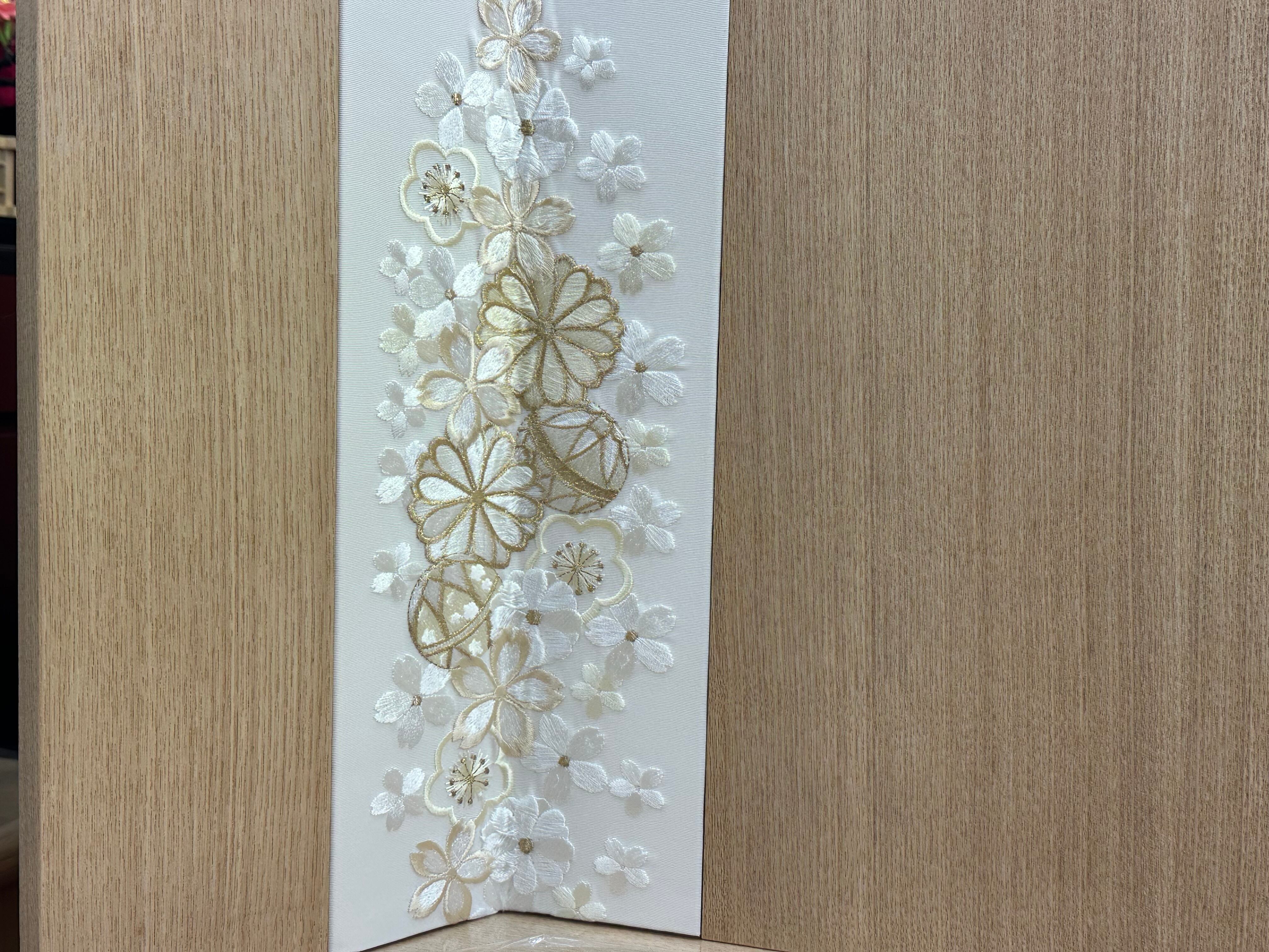 雛人形 Chouette/素敵な 田村芙紗彦「白枝桜」収納飾りW65 | SHIMADA DOLL